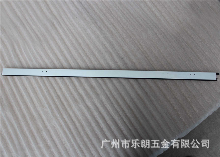 樂(lè)朗五金RDA-31 門(mén)底防塵器